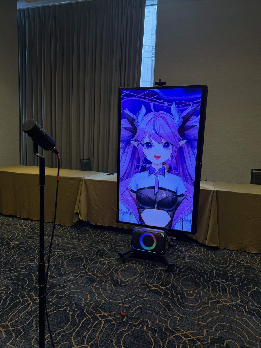 ironmouse's tweet photo. GUYS IT WAS A JOKE IM SORRY LOL. TEXAS THANK YOU SO MUCH FOR COMING OUT TO MY MEET AND GREET AND MY PANEL! I am so honored to be able to get to talk to so many wonderful people! I love you guys and I can't wait to come back again! Your support and love means the world to me! 💖 https://t.co/oRzgRbGnan