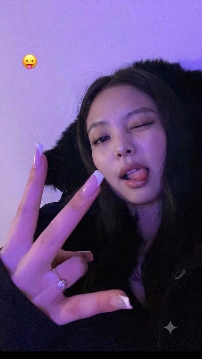 estlarose's tweet photo. —👀 https://t.co/jEtzNJc6OJ