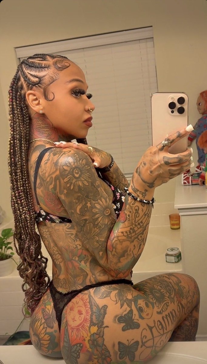 Asiakaee's tweet photo. “Serving looks, attitude, and a little temptation 😏🔥”
“Too fine to stay unnoticed 🖤✨”
“Confidence looks good on me 😮‍💨💋”
“A whole vibe you can’t scroll past 😏”
“Sweet face, dangerous energy 🔥” https://t.co/M78d7iNurq