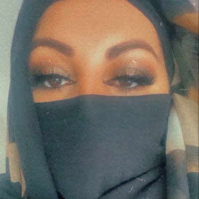 LadySamiraCgn's tweet photo. #NeuesProfilbild https://t.co/SKA0twYYiz