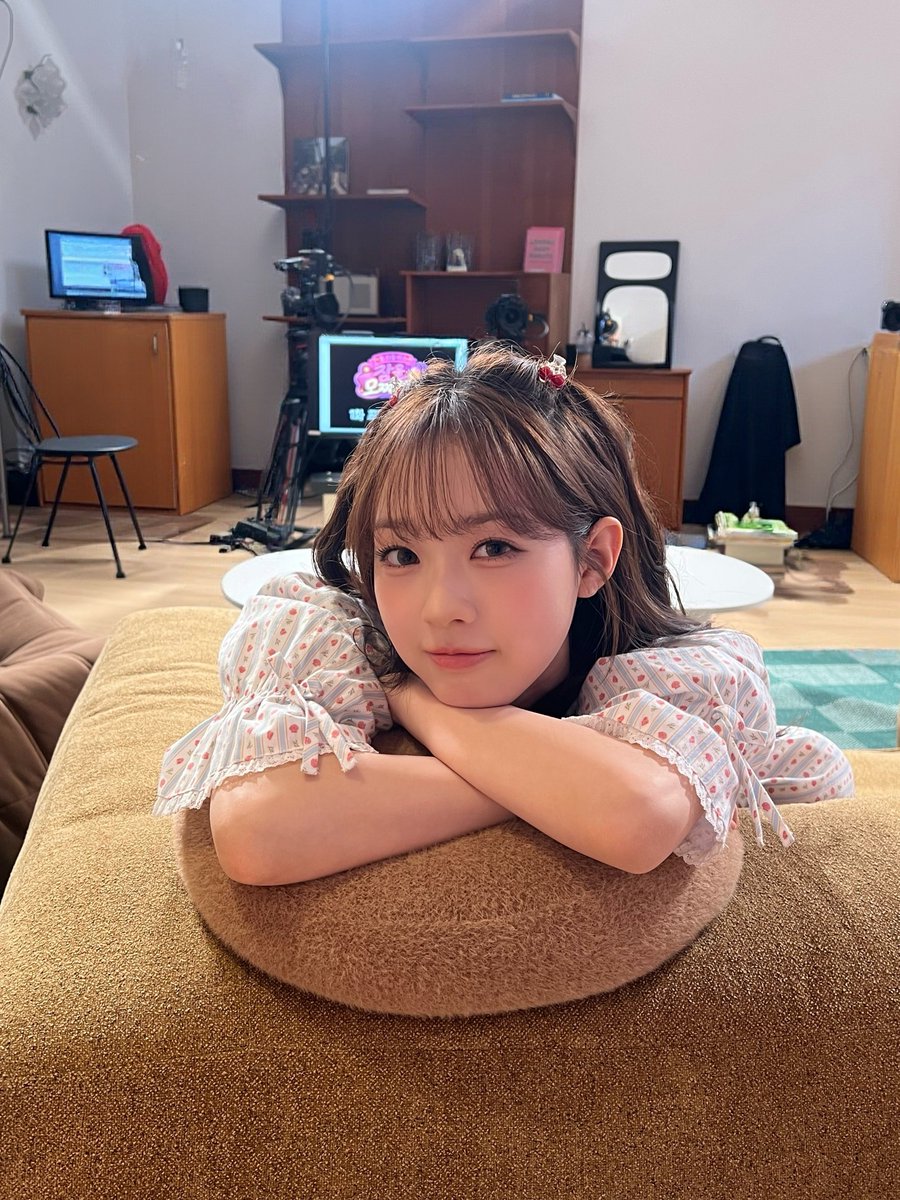 tripleSObjekts's tweet photo. 260906 | Soomin Room update 

Teddy Bear 🧸 https://t.co/9wiHE7gnUO