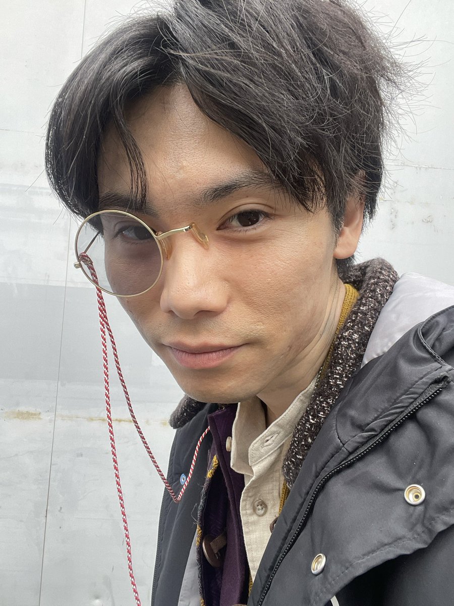 sukkun's tweet photo. 「#仮面ライダーマイス」、第一話観てくれましたか😊？
ネズミと猫、そして十二支の戦いはこれからどうなっていくことやら……どうぞお楽しみに！
あ。エンデのこともよろしくね🐒✨笑
なんかタグ作ってほしいって言われてたけどなんも思いつかないから、 #エンデ か #鈴木浩文 で探しにいくよー！ https://t.co/1j14cYsQpv