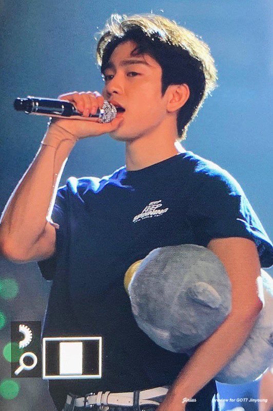 jinyoungoldpics's tweet photo. https://t.co/uHWRkPfLpI