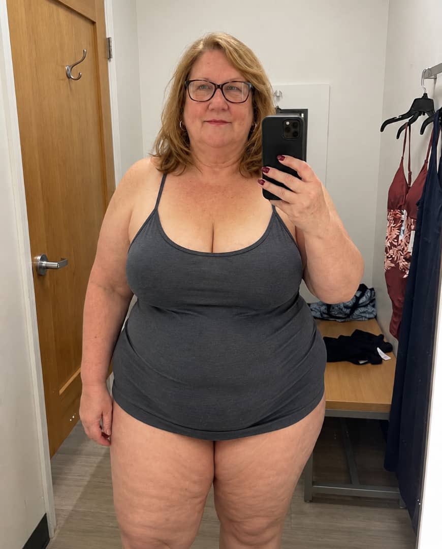 AmyJones3ipt's tweet photo. Will you eat my pussy...... https://t.co/QeGcFSfpdH