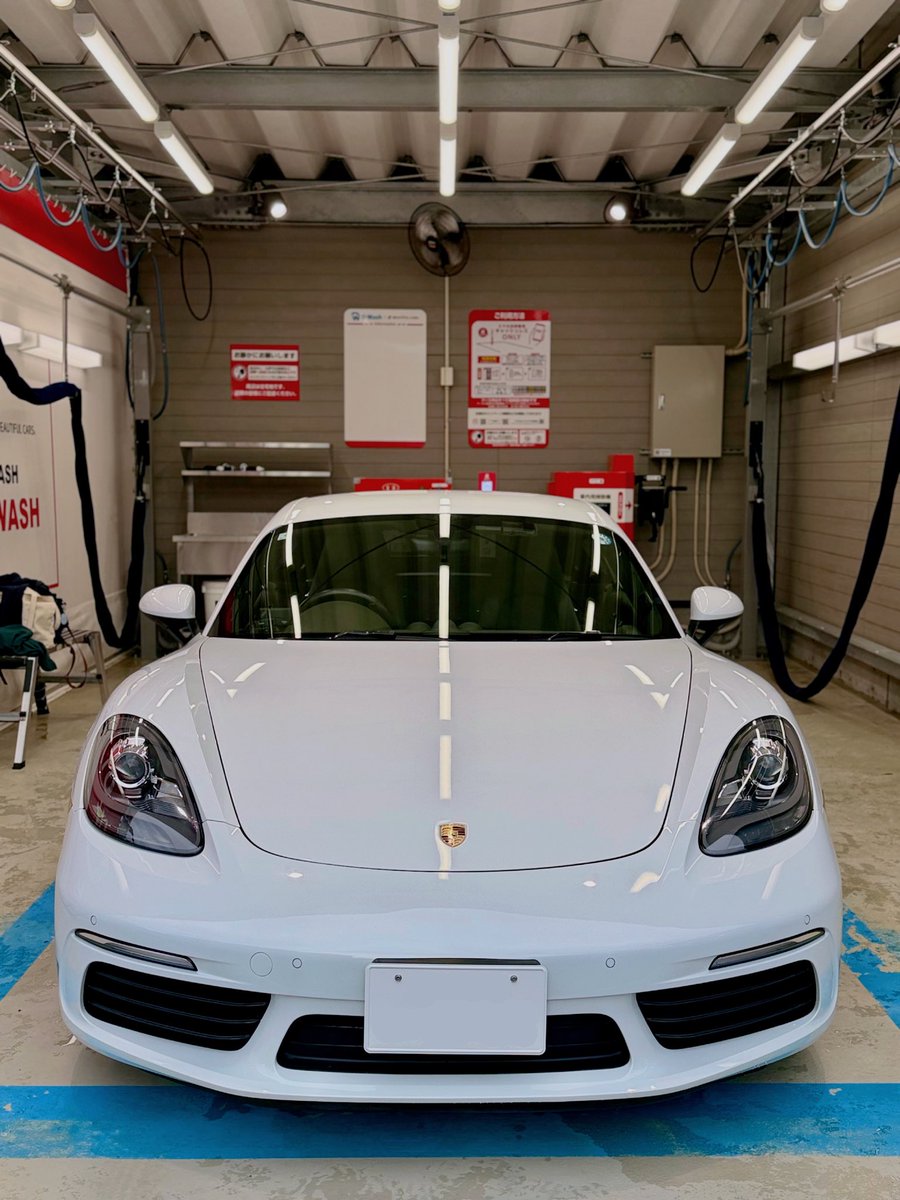 Sen_seki257's tweet photo. ギックリ腰を数日前にやってしまい、リハビリ兼ねて昨日は洗車してきました🚗🫧 https://t.co/9s37Bi7hPE