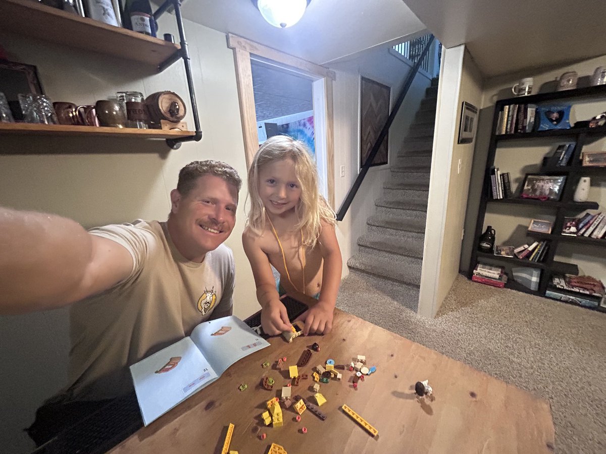 JasonThier's tweet photo. Today I had a rare Saturday off in the Fall and I took advantage of it. Legos with #CharlieL, watched #ZoeZoe and her team win their volleyball game and got 9 holes in with my wife. #NoBadDays https://t.co/fdx9cfxMMb