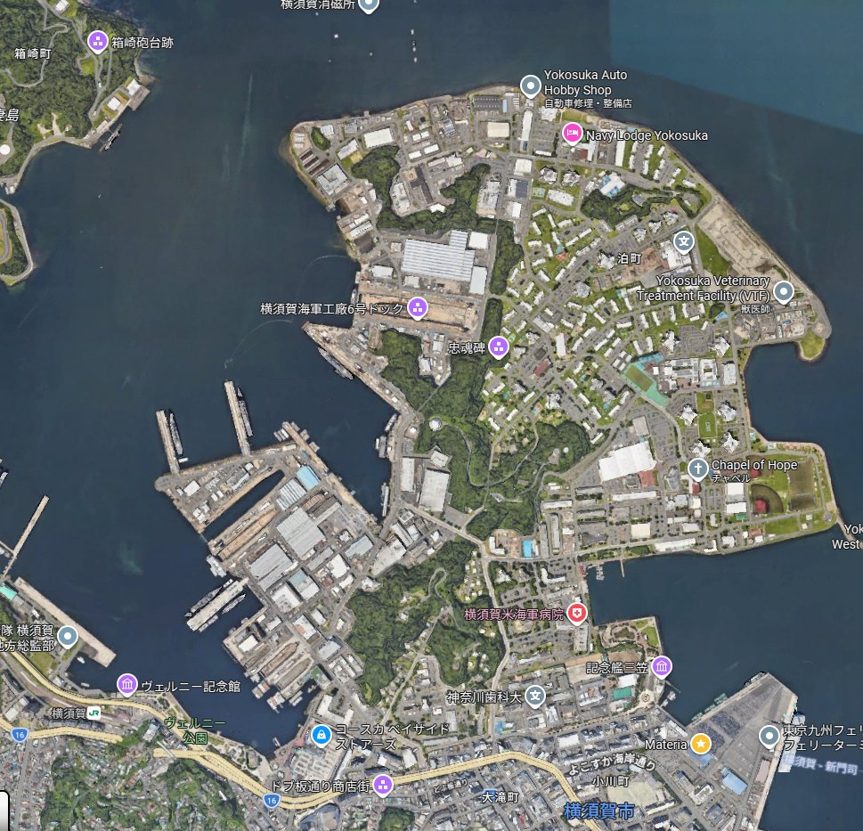 eKick3000's tweet photo. 何もない所に黄色い線ひいちゃってるし、海の位置おかしいし絶対違う。秘密の地下道ならやばいけど。
まだ台湾の蘇澳海軍基地とか馬公海軍基地のが近い。縮尺は知らない。 https://t.co/tQp2rwI9nF