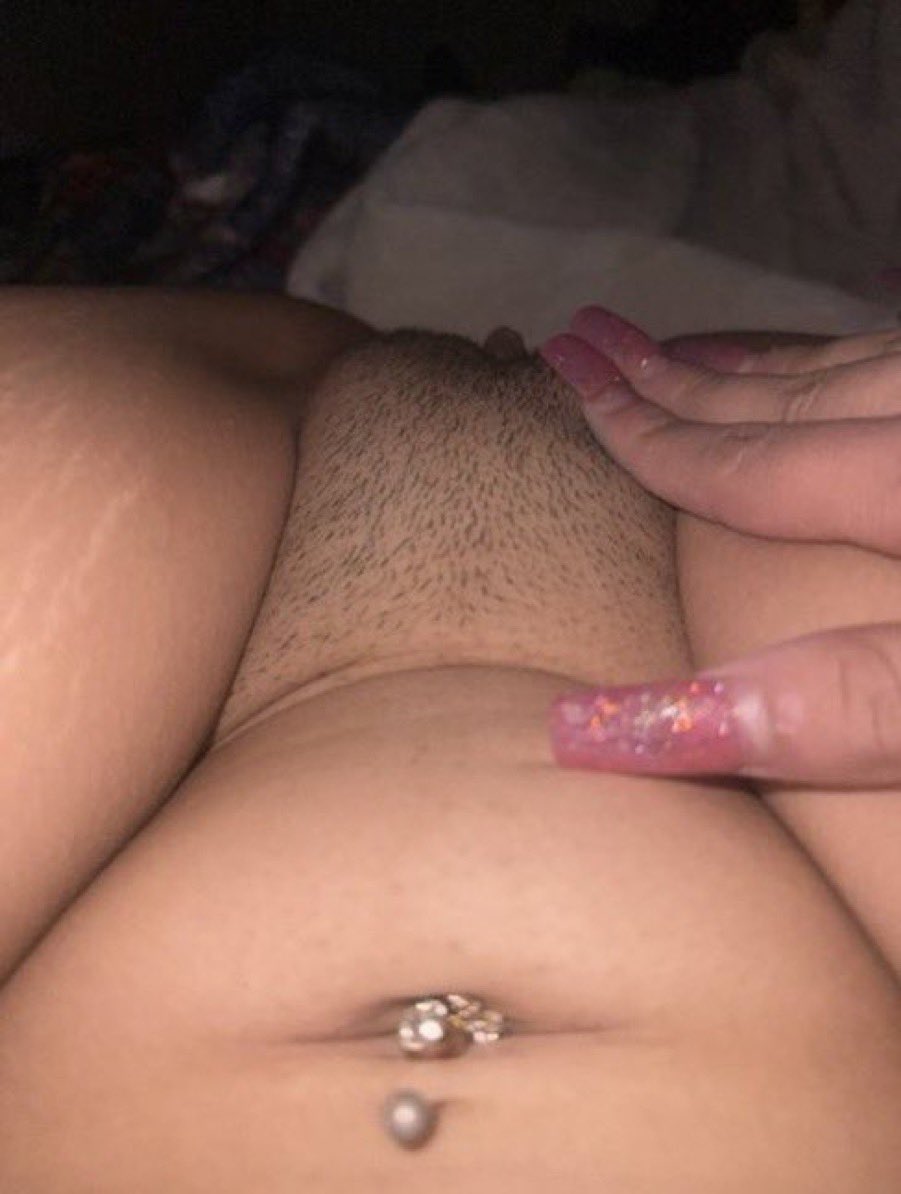 laurennmm2's tweet photo. Who’s actually in Vegas and down to meet up. #Vegasfreaks #vegasmeetups #Meetups #Meets #Vegas #Sneakylink https://t.co/TSMHYRW1nk