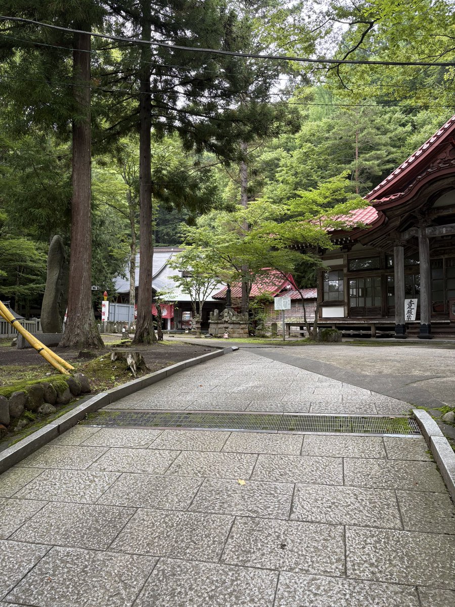rohhoh's tweet photo. 迦葉山　弥勒寺にきました。天狗様のお寺。#弥勒寺　#迦葉山　#天狗様　#群馬県沼田市 https://t.co/DtkWgWfRM0