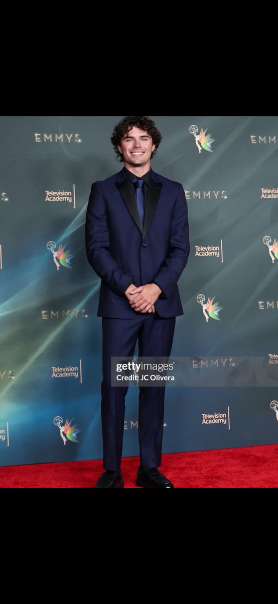CorbinSash7975's tweet photo. #NicVansxCreativeArtsEmmys https://t.co/4YYNWYhNUg