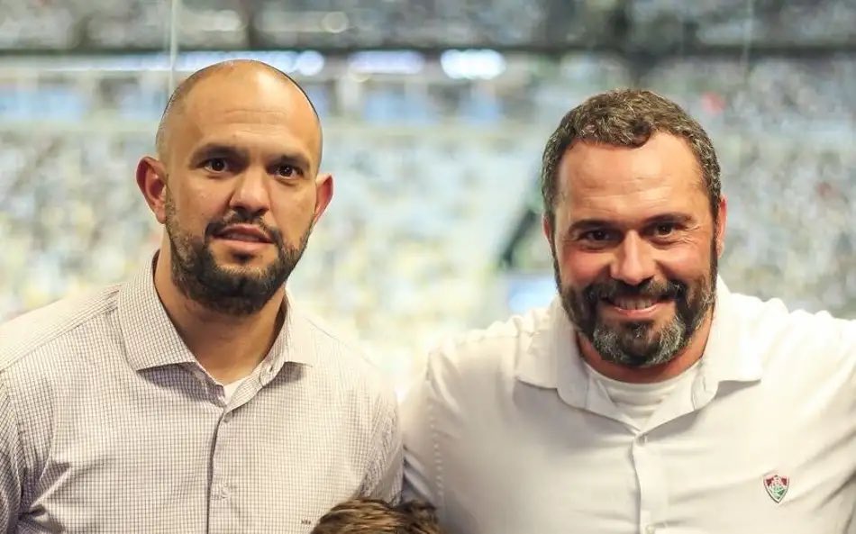resenhaflutt's tweet photo. E nunca, jamais, deixar cair no esquecimento sobre os verdadeiros culpados por toda essa MERDA

Depois de um ano de faturamento recorde, é esse LIXO de time e de planejamento que entregaram pro torcedor

Mário Bittencourt e Mattheus Montenegro, vocês são uns MERDAS! https://t.co/OuJD0nsXWo