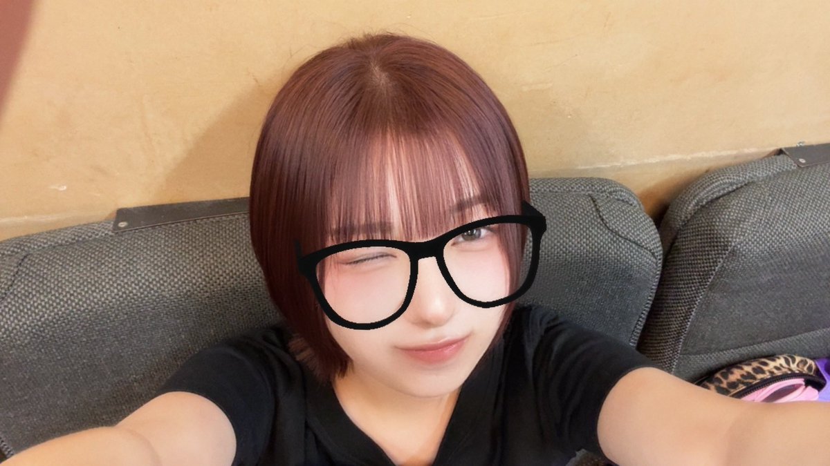 funfun_charm's tweet photo. 赤ボブがいちばんすき https://t.co/DnSeCuPeBT