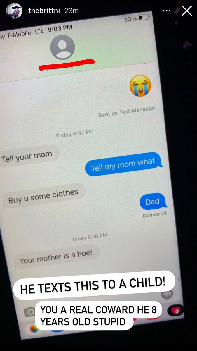 ItzBasin's tweet photo. When Future texted his 8-year-old son calling his mother a hoe 😭 https://t.co/UlgEmC5PdX