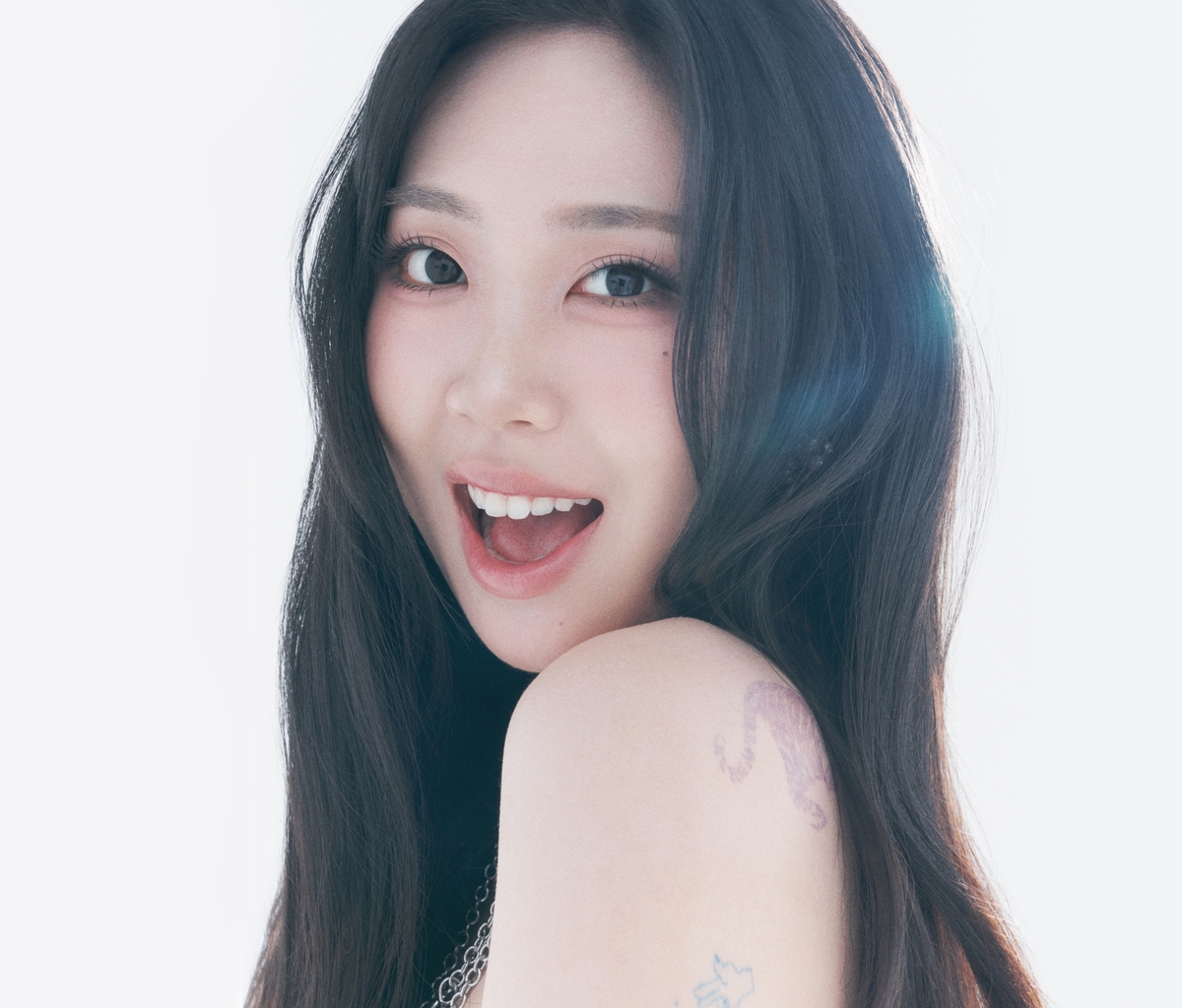 yonhaptweet's tweet photo. 이영지, 남부지역 수해 복구 위해 5천만원 기부
https://t.co/RoeWBeMp1j https://t.co/98gVXHfT0v