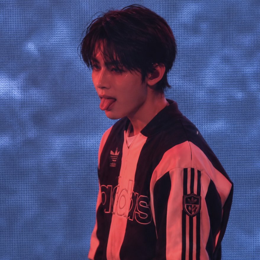 smfrzmzm99's tweet photo. 거짓말..품질 올렸더니 거짓말 미모댐.... https://t.co/WGGiorMtj3