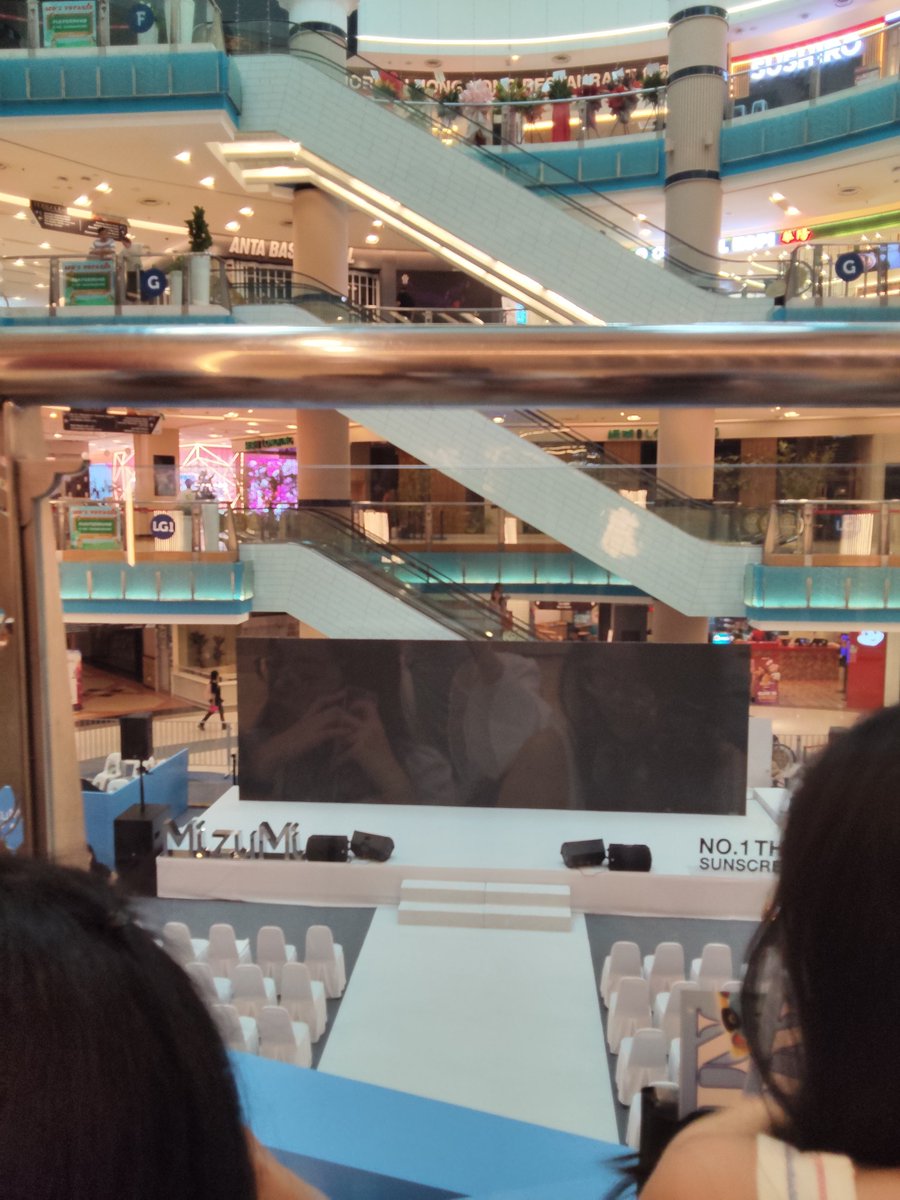 dilatiny's tweet photo. Freebies claim😻
❣️LG1 Blue Atrium, Sunway Pyramid https://t.co/ob14liVYvk