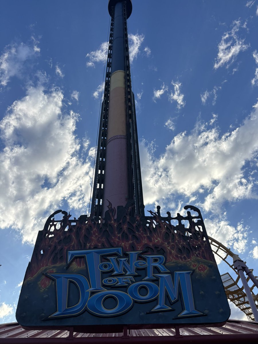 2tie5's tweet photo. 275 and 276!! 
Twister 3 was actually open. 
Must be my lucky day. ⛰️ 🌞 https://t.co/Y7iB9Ma2wk