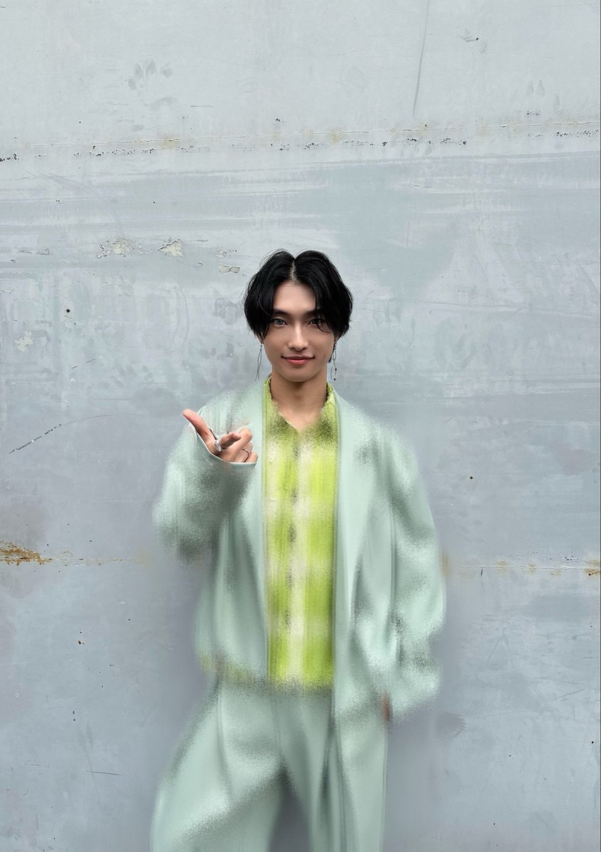 t_ryo_official's tweet photo. どーもー👋
#TTFC補完シリーズ  『十二支十色』

マキト・マサミカ役で出演しまーす👋

まさかのスタジオMCでーす👋ガヴでプロデューサー陣の心を掴んだのはトーク力でした(?)

十二支のみんなとわちゃわちゃ楽しい放送にしマイス🐭絶対見てくれよな！

@tokusatsu_fc 

#仮面ライダーマイス https://t.co/7BFw2ekIov