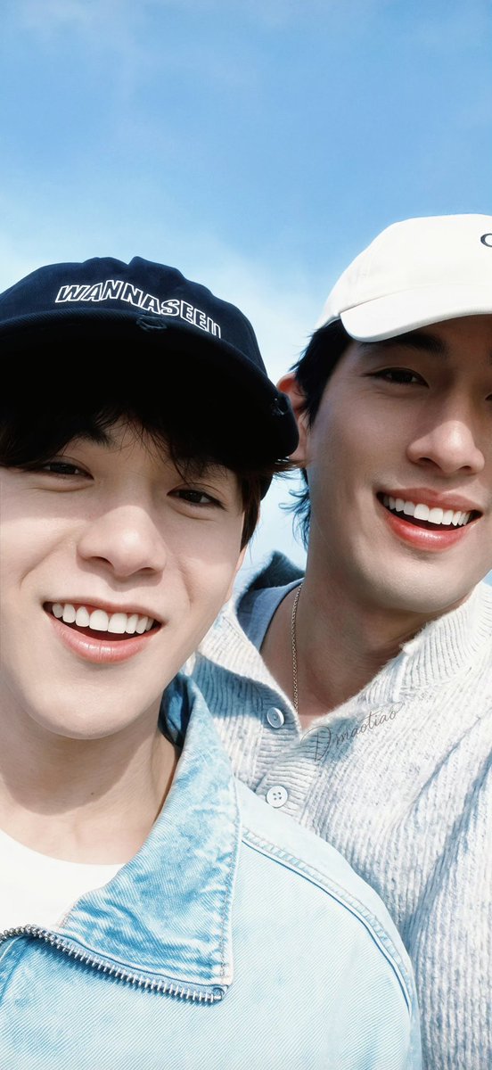 Aoyy468's tweet photo. Morning my baby 🧡🧡🧡🧡

#AydenSng‌ #Aylio https://t.co/m6cG2lY6sh
