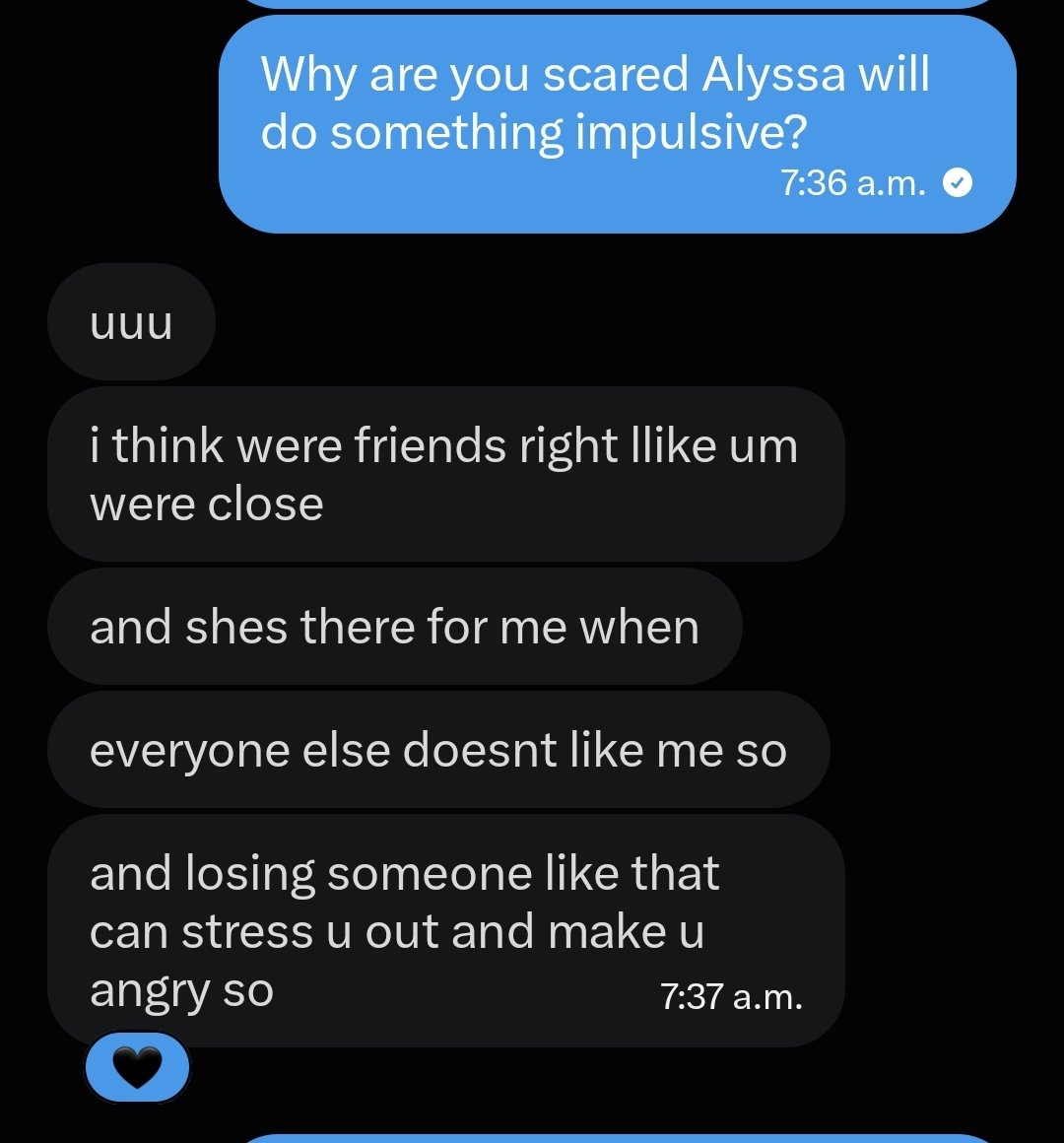 r4dfatale's tweet photo. He's a pedophilic sadist who's vented to her just to make it sexual. He found a picture of her off of tiktok despite having no information on her. He's asked for pictures of her body to compare. Also, he likely has anger issues and lashes out at her often https://t.co/f8QeJqRXqQ