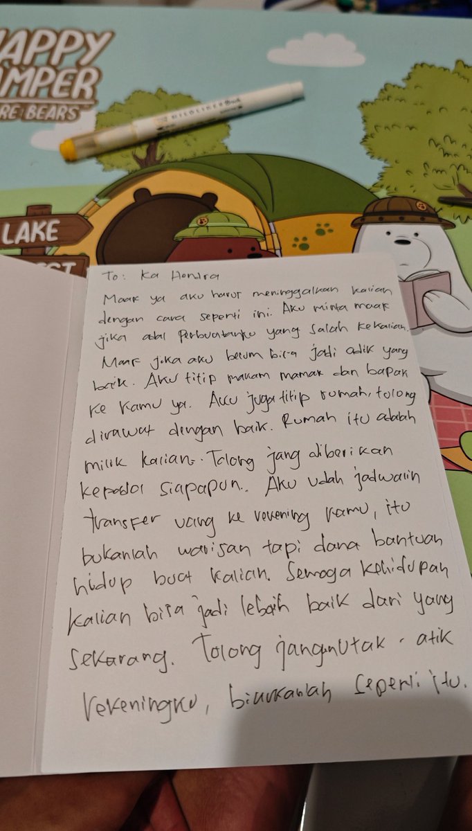 pengembaraimut's tweet photo. Jadi ceritanya bro Fajar ini memutuskan untuk mengakhiri hidupnya, dan menuliskan pejalanan hidupnya di website Figma serta mengirimkan bantuan berupa uang kepada beberapa orang melalui transfer saldo terjadwal. 

Selamat jalan bro Fajar, anda kita punya kesempatan untuk saling kenal pasti ga akan gw biarkan lu lewati tiap masalah lu sendirian.