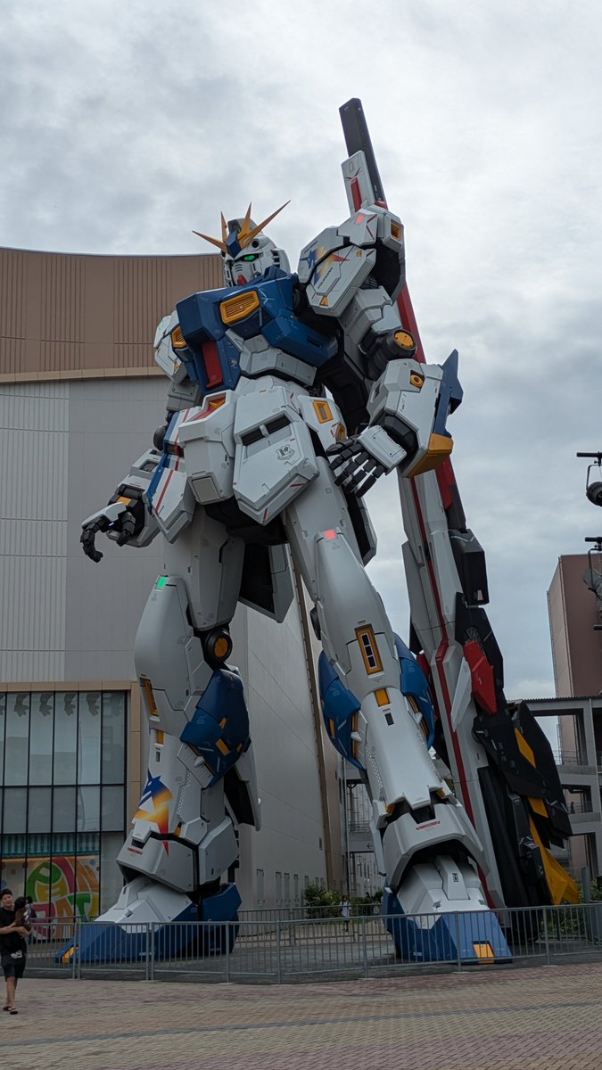 Spw0048's tweet photo. RX-93ff νガンダム！ https://t.co/mRy0ndxjs4