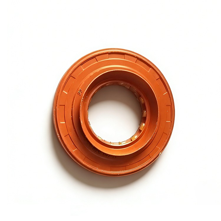 LoryWhyms7dcw's tweet photo. Reliable sealing performance for Isuzu axle systems. The ISUZU 8943666100 / 8973735550 inner axle shaft oil seal fits NHR, NKR, FRR, UCS17, TFR/S, and Qingling Isuzu models. NBR rubber, 33×55×9. 5 mm, ISO9001 and TS16949 certified. https://t.co/9FIqMBuSDL