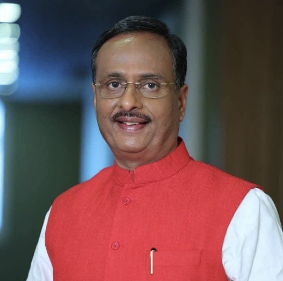 MohanNishendra's tweet photo. अंडमान एवं निकोबार द्वीपसमूह के उपराज्यपाल के रूप में नियुक्ति पर वरिष्ठ भाजपा नेता एवं पूर्व उपमुख्यमंत्री @drdineshbjp जी को हार्दिक बधाई एवं शुभकामनाएं। https://t.co/PwZAX442sb