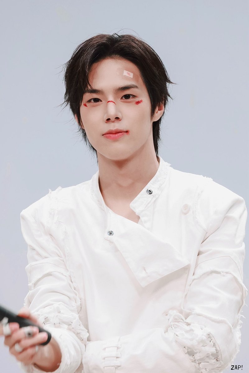 622zap's tweet photo. 260906 인가미팬 

#황성빈 #HWANGSEONGBIN
#82MAJOR #82메이저 #에이티투메이저 https://t.co/4KStgnM7u6