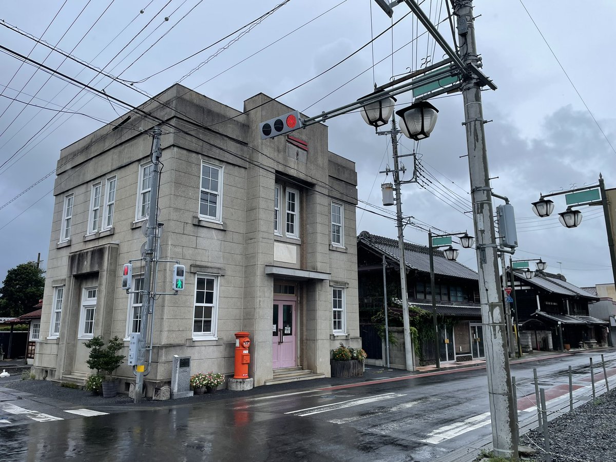 lis2200's tweet photo. 雨風強くて、iPhoneで撮影。 https://t.co/LbOIvP5w0d