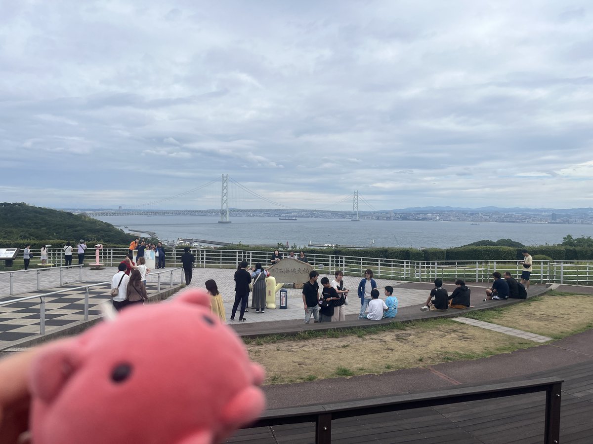 with_mendako's tweet photo. 明石海峡大橋 https://t.co/PxLWgJROIF