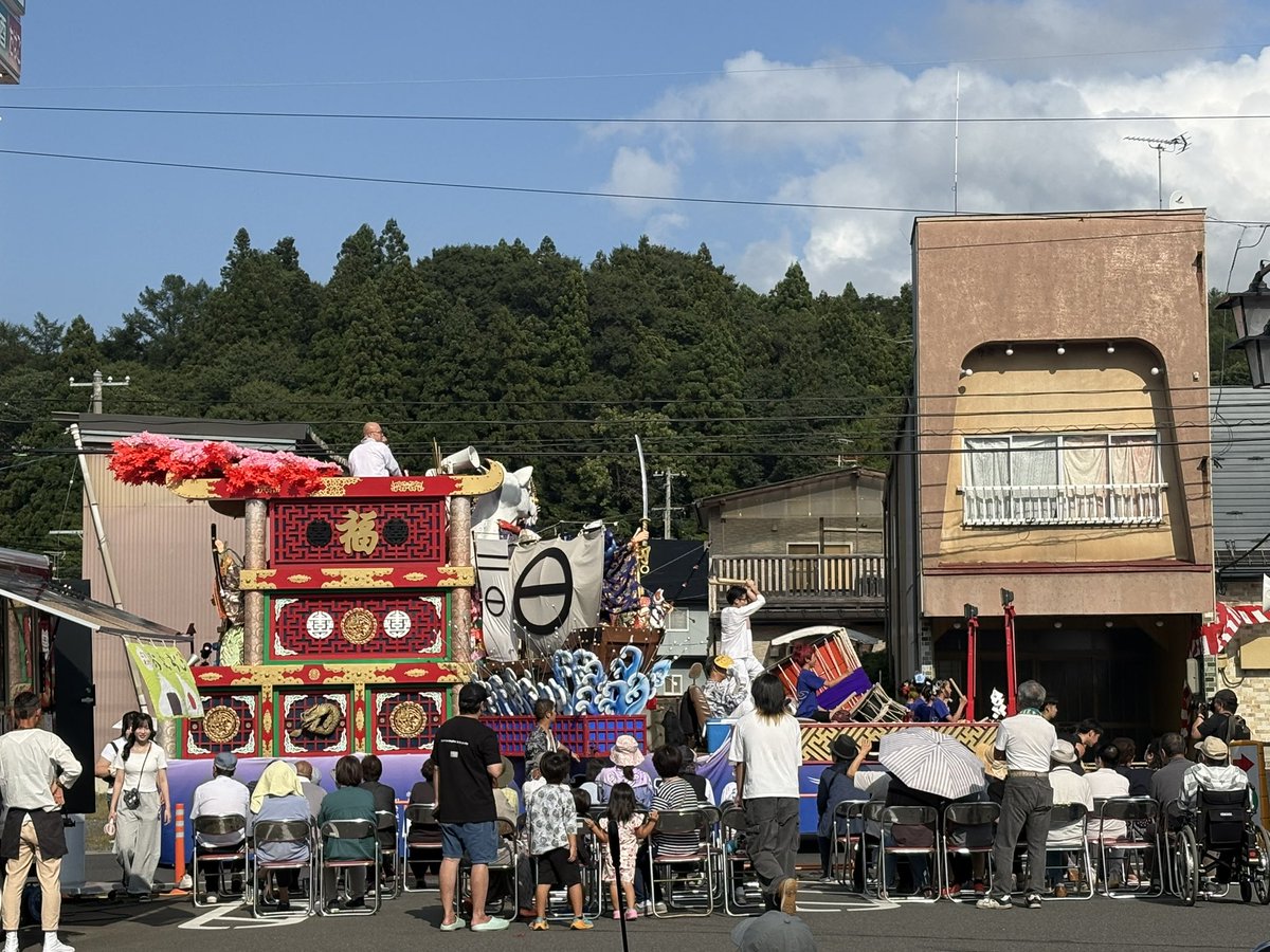 bunny00024's tweet photo. 昨日は二戸祭りを堪能してきました！昼から夜の終わりまでいたけど出店もいっぱいあったし雰囲気も最高でした！😄
夜はもう寒いですね〜🍂　#二戸祭り　#二戸　#浄法寺のねこ　#秋は短し旅せよ岩手 https://t.co/CPd9YWsODL