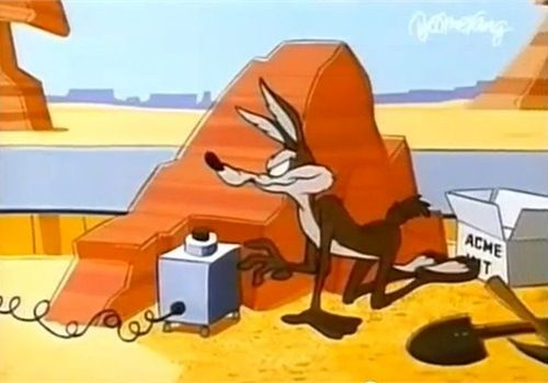 NegiKitsu's tweet photo. CABYFST 4/?
#wileroad/#wilerunner
Wile E got up early
Todays the day he will have Runner in his arms
Taste him on his lips
He sets up the ACME product as instructed & placed the bait
He sneaks behind a boulder w/ the trigger as he waits & waits
.
.
He listens close
.
.
MEEP MEEP https://t.co/5qwPy6Emys