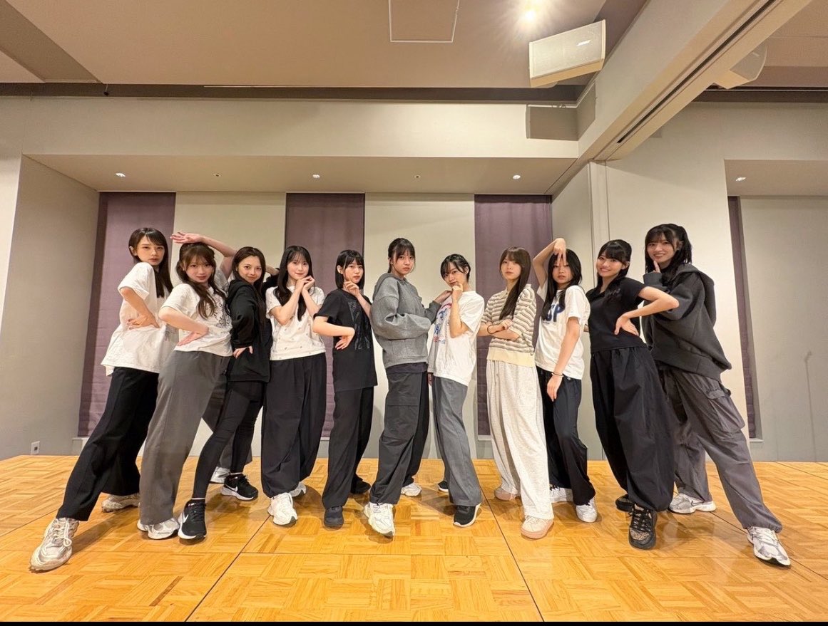 hiro92749888's tweet photo. 今年の夏もすごく輝いていたよ😍。かっこいい6期生の集合写真も載せてくれてありがとう😍。心月ちゃんのおかげで今年も最高の夏の思い出なりました😍。6期生ツアーも頑張ってください📣。今日は、久しぶりのミーグリ楽しみです😍

#セトグッジョブログ
#瀬戸口心月 https://t.co/unx8fpRZ9y