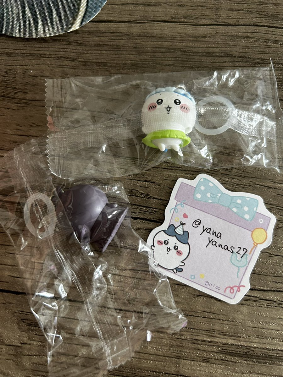 yanayanas27's tweet photo. ちいかわ交換ゆるぼ

求　映画入場特典1.4弾
　　うさぎ、ちいかわ、古本屋、ヒトハ、
　　セイレーン、島二郎
譲　入場特典　ハチワレ、フタバ
　　異種　めじるし3  ハチワレ、ちいかわ

名古屋手渡し希望
異種めじるしは2:1での交換も可能です
難しいとは思いますがよろしくお願いします
#ちいかわ https://t.co/pT91cHbacN