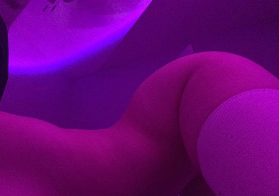 CheekyySkylar's tweet photo. meow
dm me for a surprise
#egirl #discord #nsfwtwt #seller https://t.co/UhBjSvc87I