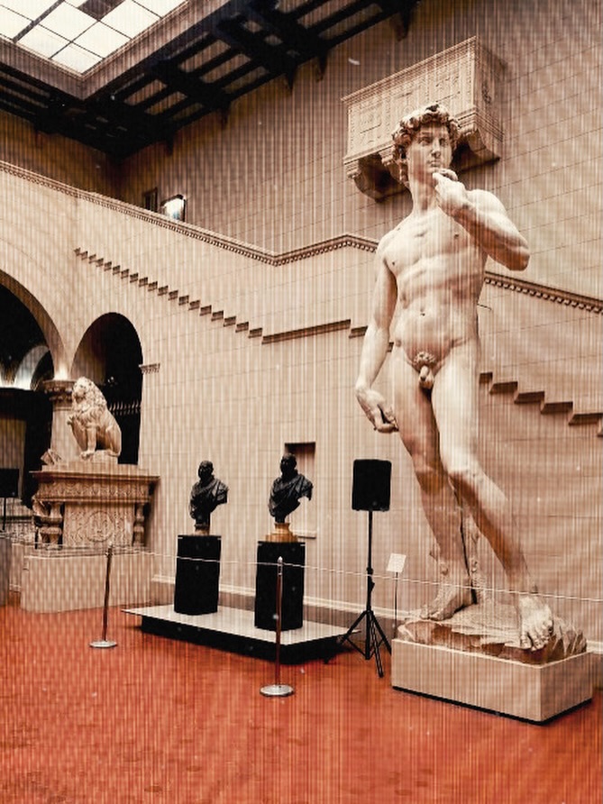 22binhoFabio's tweet photo. Moscow’s Pushkin Museum holds 700, 000 works spanning Ancient Egypt to modern art, including Rembrandt, Monet, Van Gogh, Picasso, and Michelangelo’s David cast. Plan at least 3 hours to explore. https://t.co/4znDzioey8