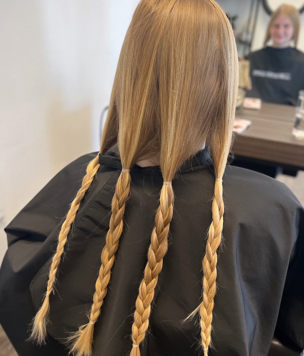 hafunnytown's tweet photo. Weniger Shampoo, mehr gutes Karma. Für krebskranke Kinder. https://t.co/uMTZFLfVhd