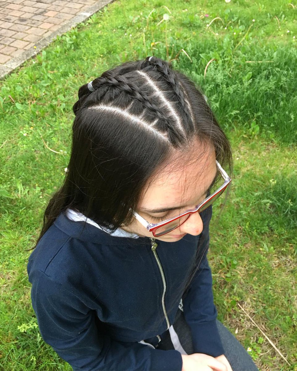 mtulio2010's tweet photo. Four-strand round braids into rope braids, one of our go-to styles lately. Happy Friday! Belated birthday wishes to Yuna, Fabiola’s daughter. Esperamos que te lo hayas pasado de lo mejor! Thanks Kim and Maria for organizing and inviting us. https://t.co/ociovDDGdk