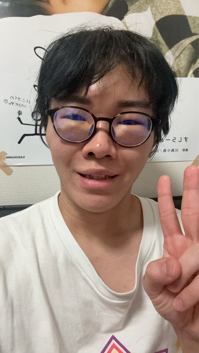 JINJIN1027's tweet photo. わいの顔面大丈夫そ？ https://t.co/0P9PafdW6t