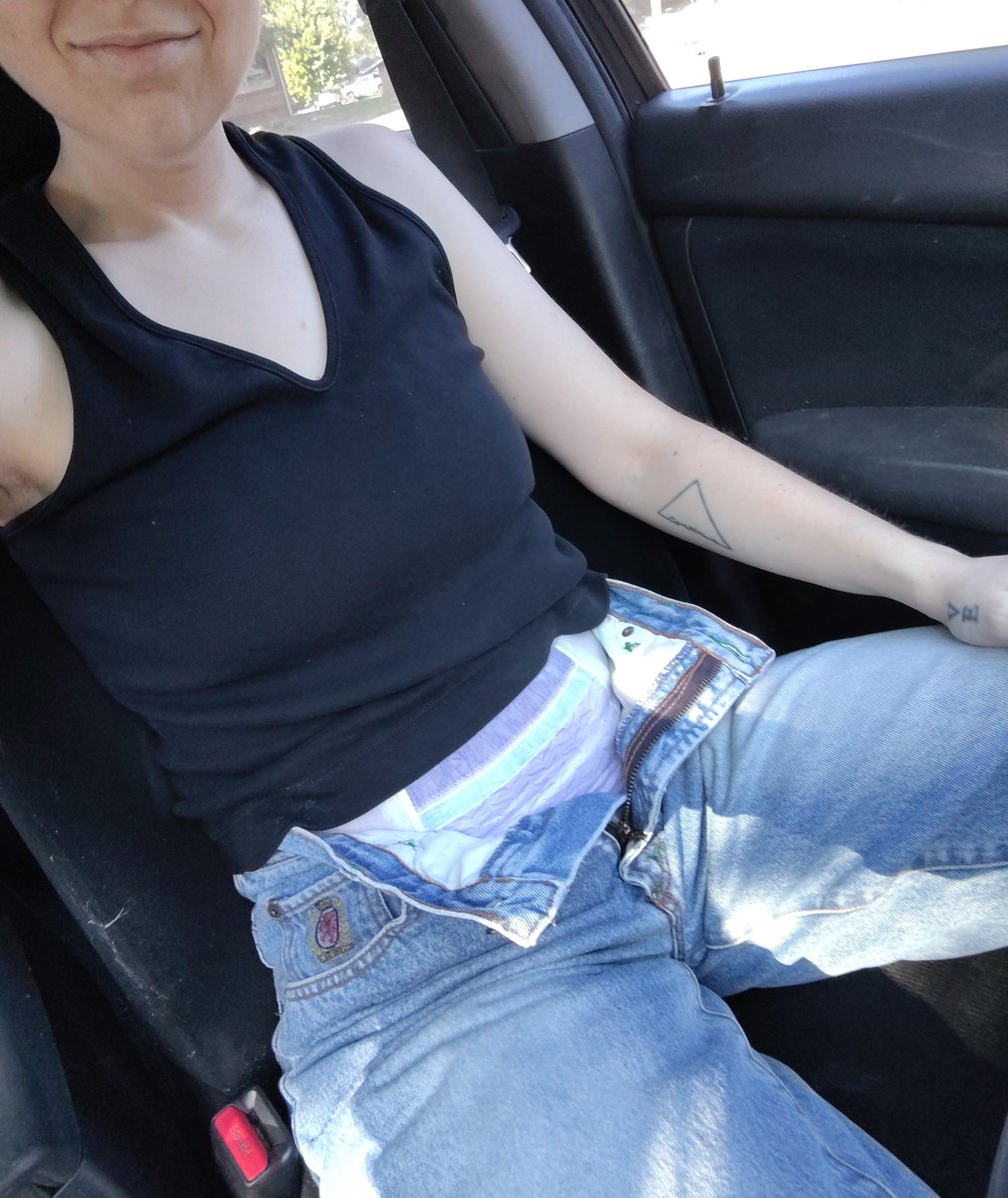 mxbabybloom's tweet photo. I did itt!! 🥹🧸💕 First time going out padded and it was a HUGE success ✨🤭

#abdl #adultbaby #littleone #diapers #pullups #little https://t.co/yRmjaPPIht