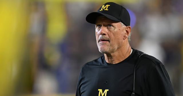 TheWolverineOn3's tweet photo. FINAL: Michigan 13, Western Michigan 12

It took a last-second (literally) Hail Mary to move to 1-0.

Game Recap: https://t.co/3npBkSzTOj https://t.co/tBDqvKYRnF