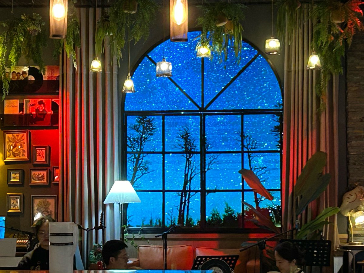 LaizaSolare's tweet photo. Tried the new immersive mini escape room café downtown – solved the puzzle in 28 mins and sipped on matcha latte while at it. Next-level chill fun, you gotta check it out! https://t.co/ACDz5mYL1A