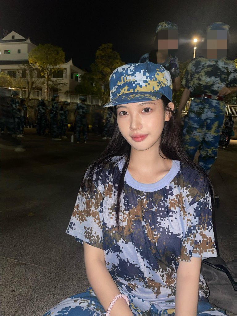 ArvindRalte's tweet photo. 我真的不要🚪 

 真的给b看 不信你试试   

 我真的是女菩萨， https://t.co/tzCRuK0O1U