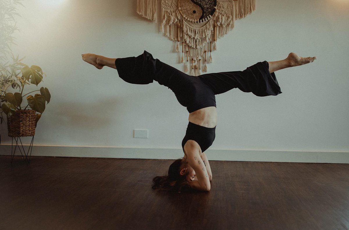 FrediaWaleex's tweet photo. Thursdays at @elements_yogaspace: Yin Yoga Flow at 6:15pm, Hot Flow at 7:30pm. Morning classes at @halecountryclub: Sunrise Yoga 7am, Pilates 9:15am, Vinyasa Flow 10:15am. https://t.co/LnYTikpX8S