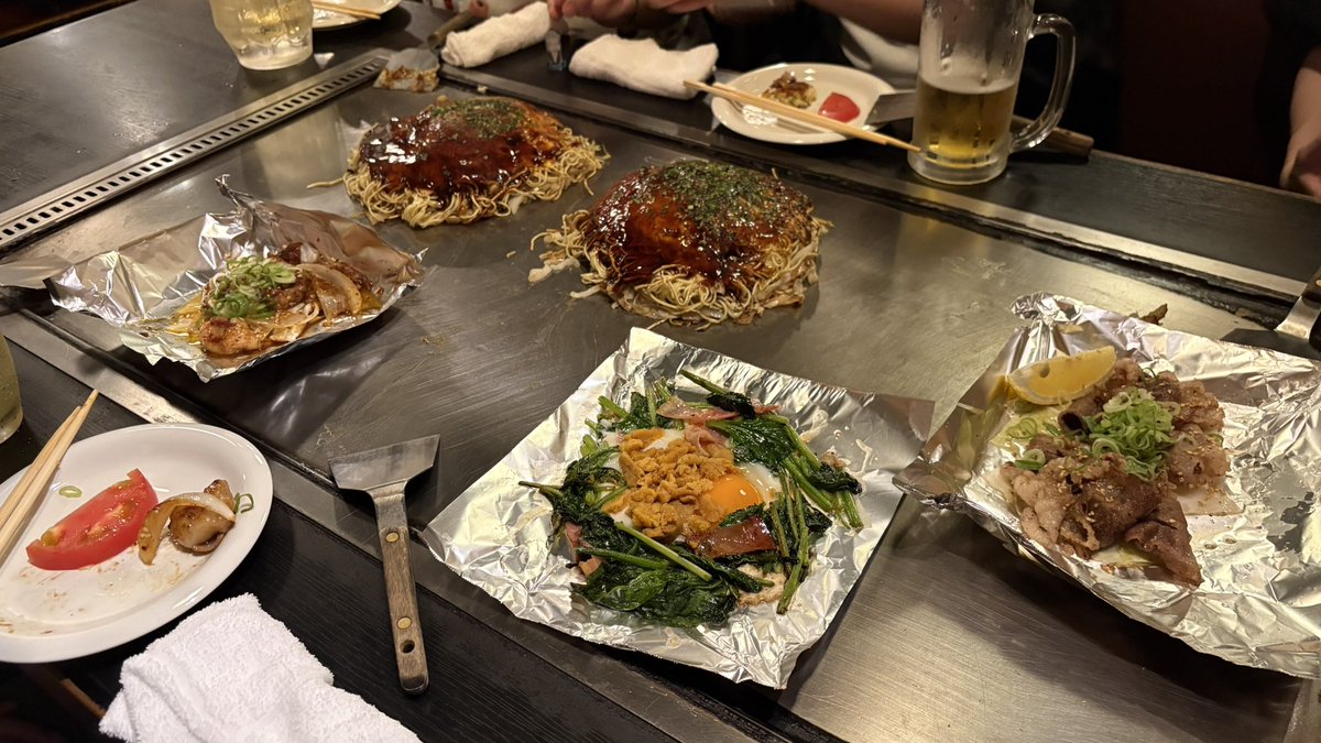 oharunabatake's tweet photo. 昨日ヴァンガードのイベント初めて行ったー！
はるちゃんにお便り読まれてスリーブ貰えたし、美味しいものいっぱい食べれて満足でっさ
はる球団の輪に入れて貰えて嬉しかったですお邪魔しました https://t.co/9U0YGICfQl