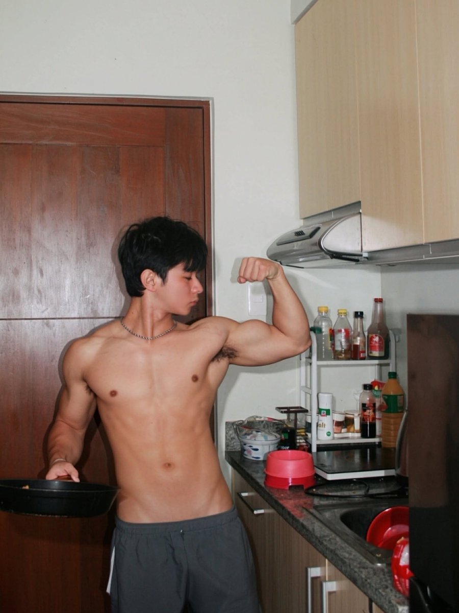 BaeDayEveryday's tweet photo. Choices he make - Max Damian #BaeDay https://t.co/J9gMbiJ2Al