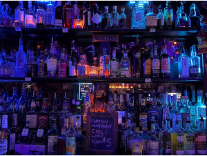 Milya1708f's tweet photo. Dropped in for a night cap. Low lighting and chill music. My drink was perfect and the bartender was so sweet. https://t.co/JXYSbG3WlY