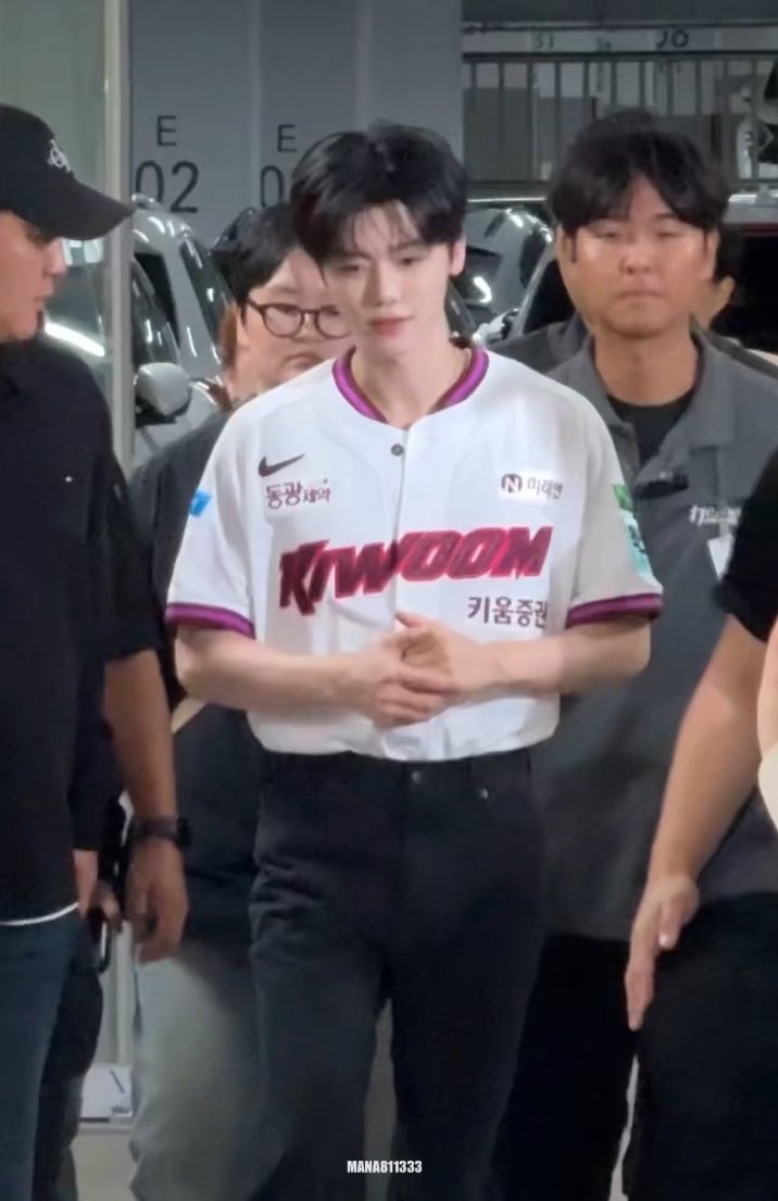 jaystations's tweet photo. โคตรจะเหมือรแจมิน555555555555555555 https://t.co/hplZKICrOU