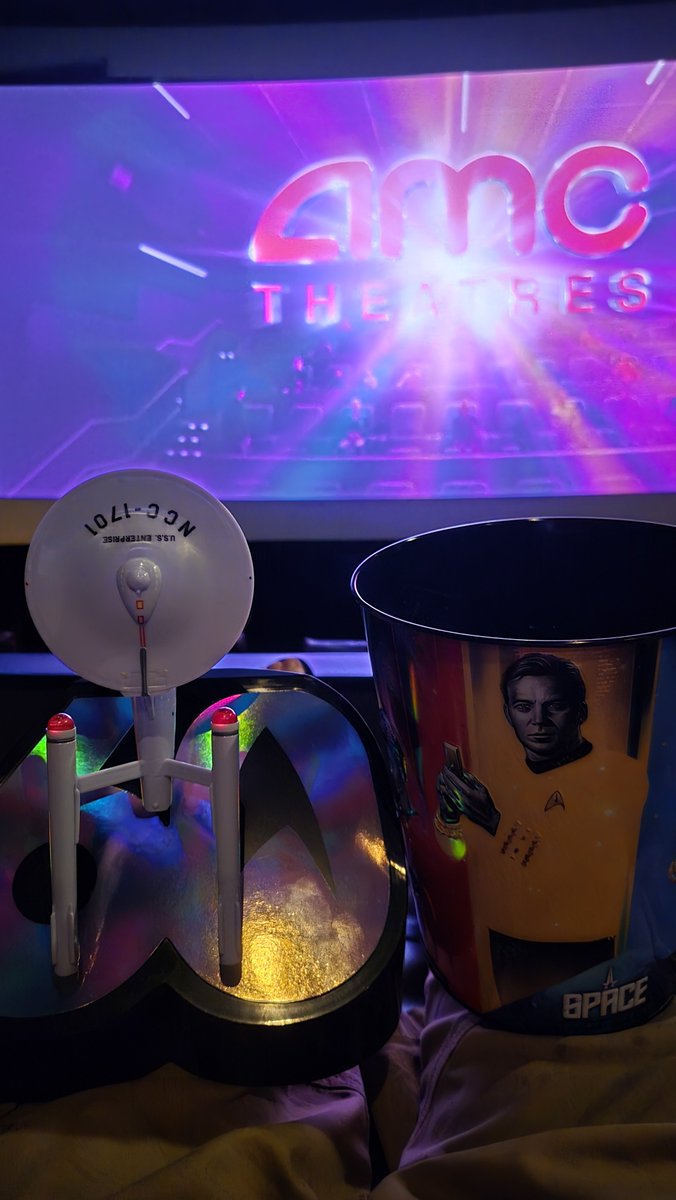 jpf1701's tweet photo. So nice to see real Star Trek in the theaters today. LLAP https://t.co/CzS09u6dsq